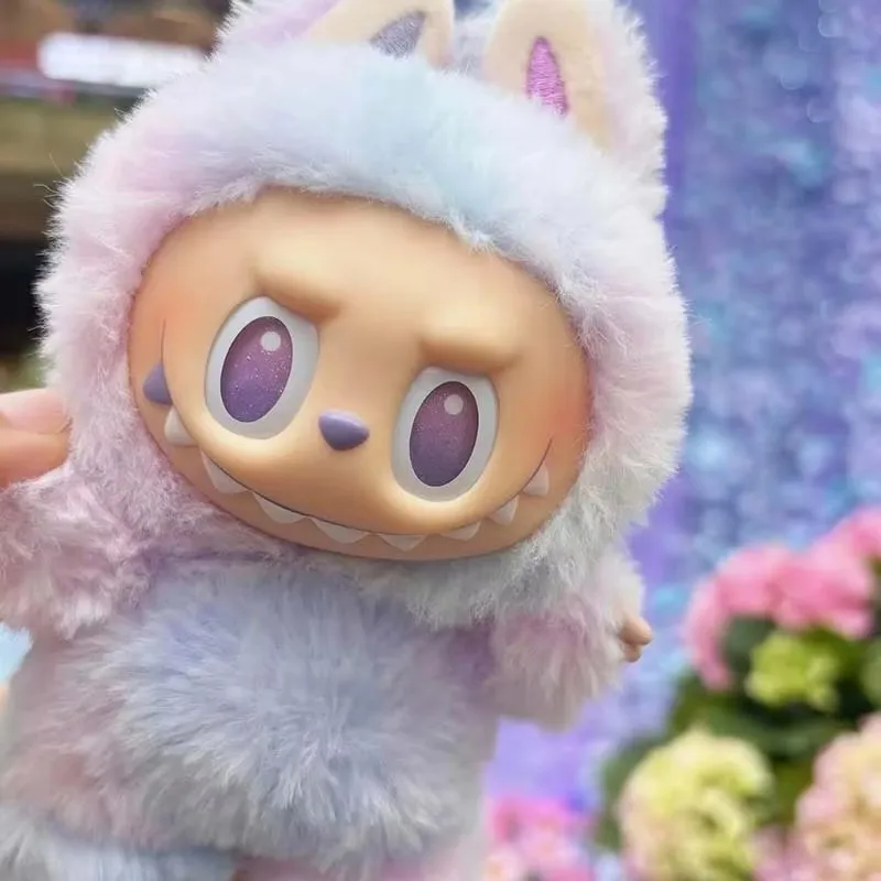 Новый оригинальный The Monsters Labubu 3.0 Big Into Energy Series, виниловая подвеска, глухая коробка, милая кукла, украшение, детская игрушка в подарок
Новый оригинальный The Monsters Labubu 3.0 Big Into Energy Series, виниловая подвеска, глухая коробка, милая кукла, украшение, детская игрушка в подарок