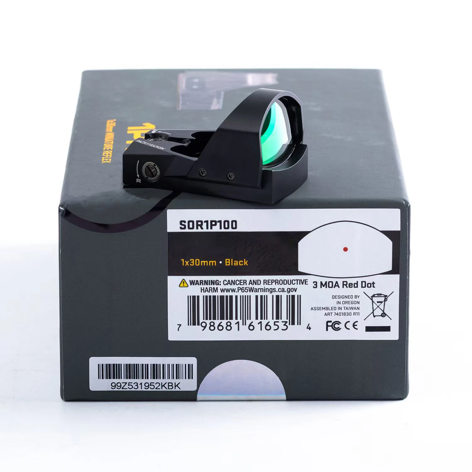 Tactical R1 PRO 1x30mm 3 MOA Reflex Red Dot Sight with 20mm Rail Mount Flip Up Cover for Airsoft Hunting Outdoor Shooting
Tactical R1 PRO 1x30mm 3 MOA Reflex Red Dot Sight with 20mm Rail Mount Flip Up Cover for Airsoft Hunting Outdoor Shooting 