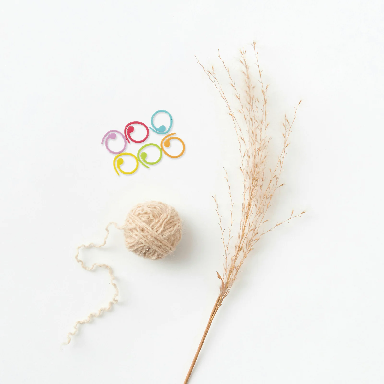 100pcs Metal Spiral Stitch Markers: Colorful Locking Rings For Knitting Crochet Secure Hold Portable Yarn Guide Needle Stopper
100pcs Metal Spiral Stitch Markers: Colorful Locking Rings For Knitting Crochet Secure Hold Portable Yarn Guide Needle Stopper