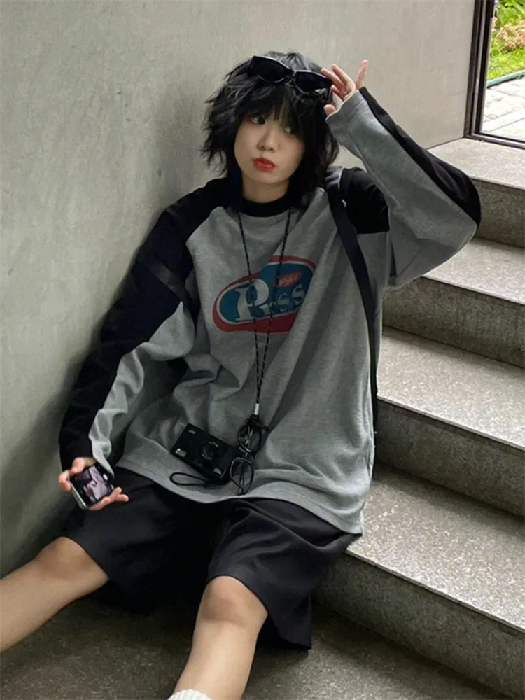 QWEEK Y2K American Vintage Retro Long Sleeve T-Shirt Women Harajuku Gray Pullover Sweatshirts Oversized Patchwork Tees 2024
QWEEK Y2K American Vintage Retro Long Sleeve T-Shirt Women Harajuku Gray Pullover Sweatshirts Oversized Patchwork Tees 2024