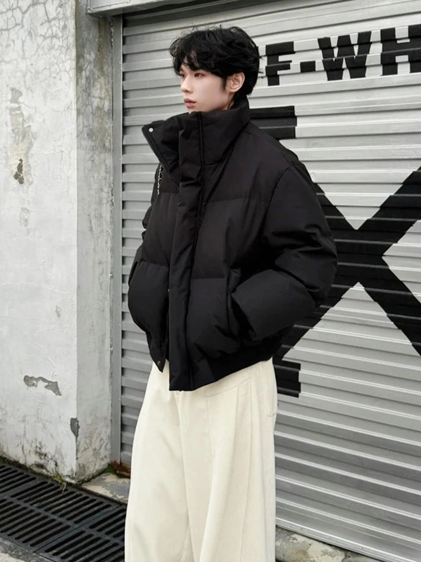 Мужская утепленная куртка из хлопка с воротником-стойкой, из искусственной кожи, для зимы, теплая, морозостойкая, модная верхняя одежда
Мужская утепленная куртка из хлопка с воротником-стойкой, из искусственной кожи, для зимы, теплая, морозостойкая, модная верхняя одежда