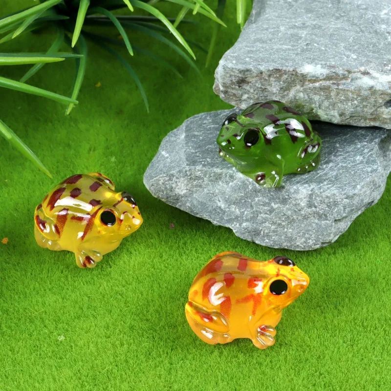 New product micro landscape creative luminous frog toad DIY landscape decoration accessories small ornaments
New product micro landscape creative luminous frog toad DIY landscape decoration accessories small ornaments