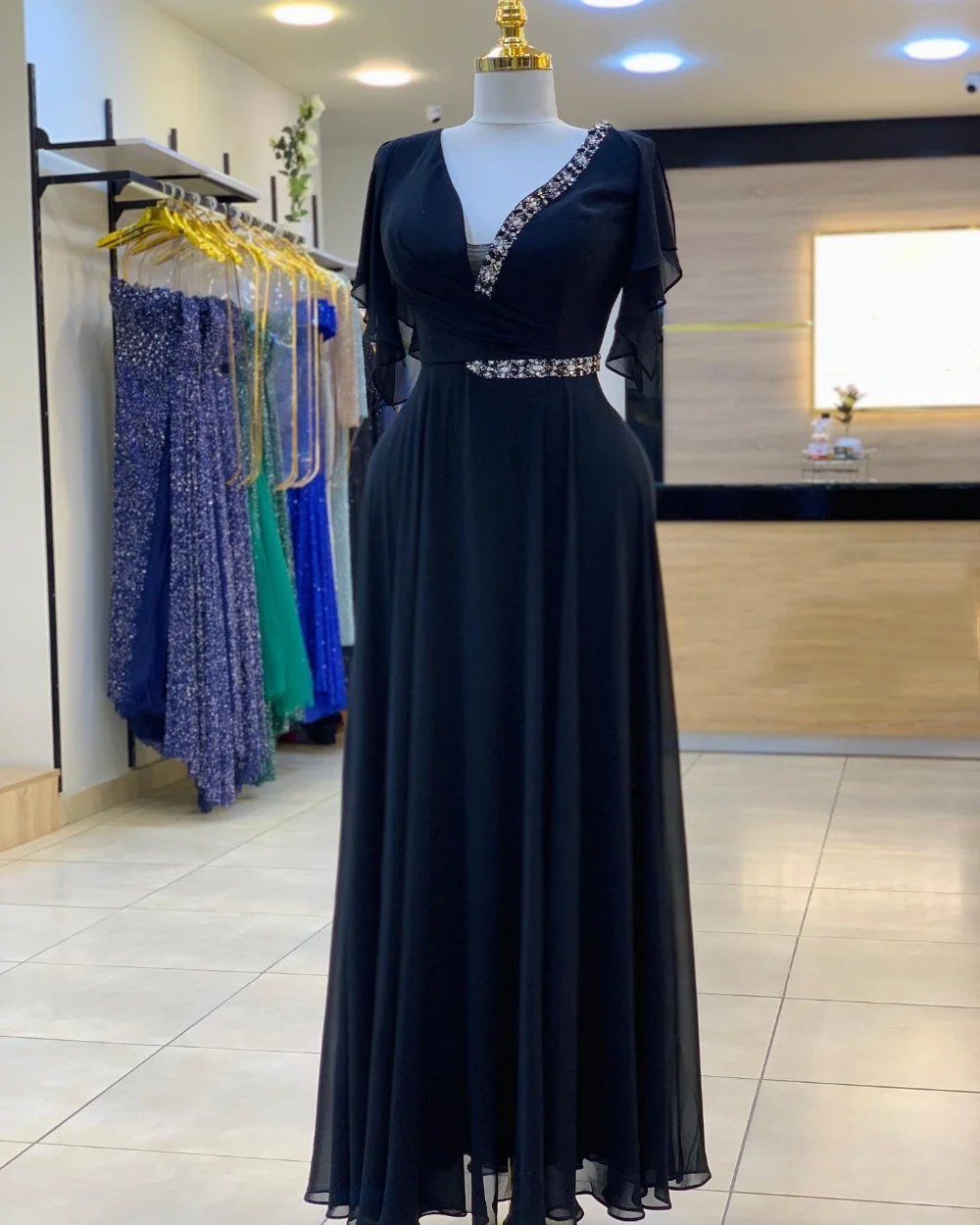 Customized Chiffon Sequined Pleat A-line V-neck Midi Dresses Bespoke Occasion Prom Classic Simple Sizes Available
Customized Chiffon Sequined Pleat A-line V-neck Midi Dresses Bespoke Occasion Prom Classic Simple Sizes Available