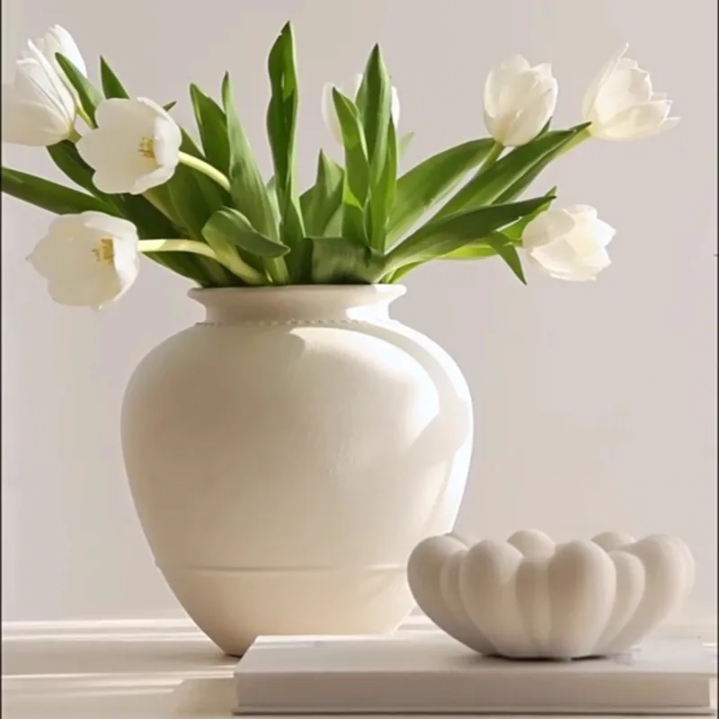 French-Style Ceramic Vase Cream Aesthetic Living Room Decor Water-Proof Floral Holder Vintage White Large Flower Pot
French-Style Ceramic Vase Cream Aesthetic Living Room Decor Water-Proof Floral Holder Vintage White Large Flower Pot