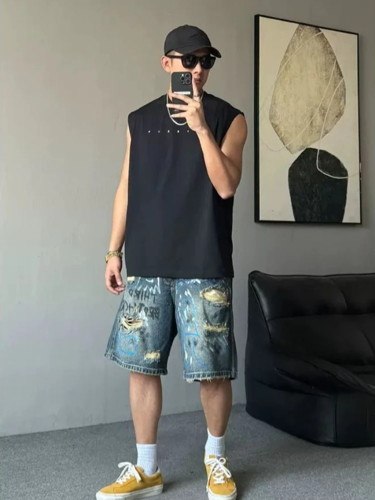 Men's Straight Leg Loose Fit Denim Shorts Featuring Graffiti Artwork Vintage Ripped Casual Summer High Street Style
Men's Straight Leg Loose Fit Denim Shorts Featuring Graffiti Artwork Vintage Ripped Casual Summer High Street Style