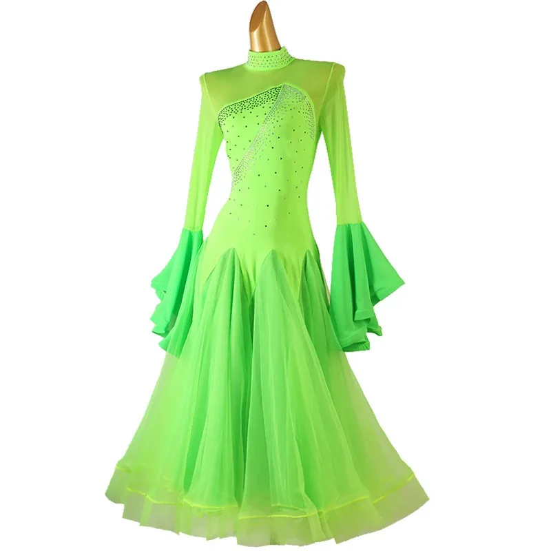 Waltz Ballroom Professional Clothing Women Rhinestone Trumpet Sleeve Long Dress 2024 high quality Green Modern Dress
Waltz Ballroom Professional Clothing Women Rhinestone Trumpet Sleeve Long Dress 2024 high quality Green Modern Dress