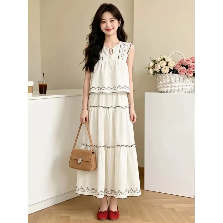 Summer Fashion Print High Waist Half Skirt Shirt Sleeveless Women's Two-Piece Set Breathable Chic Workwear Universal Fit
Summer Fashion Print High Waist Half Skirt Shirt Sleeveless Women's Two-Piece Set Breathable Chic Workwear Universal Fit