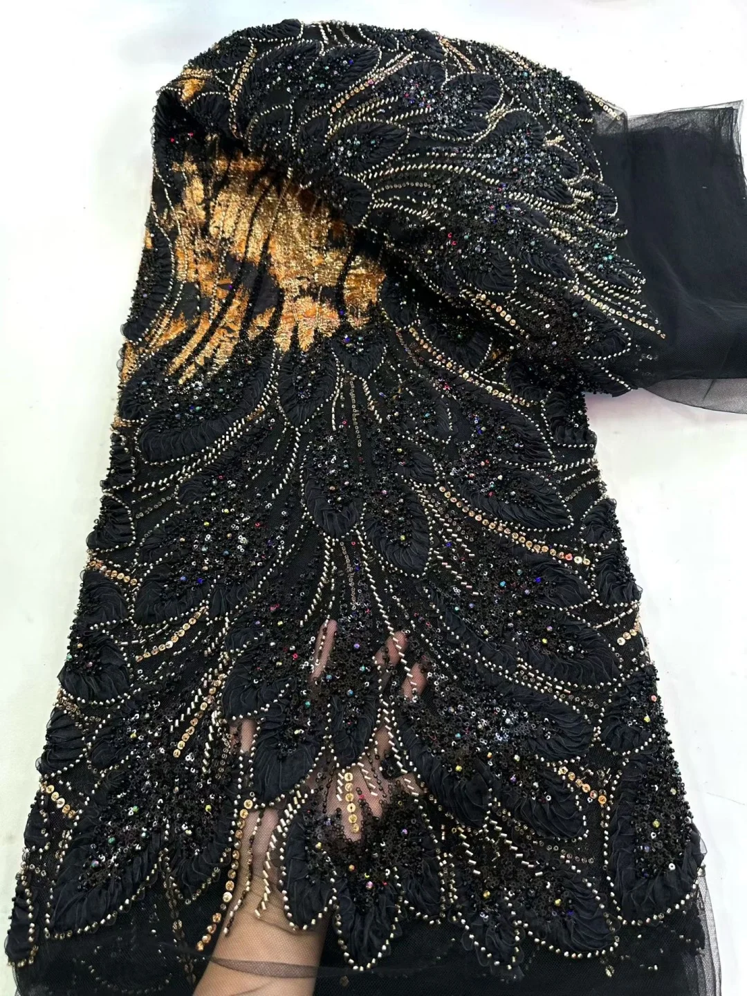 Luxury Gold Nigerian Mesh Beaded Sequins Lace Fabric African French Groom Embroidery Wedding Lace For Women Party Dress Sewing
Luxury Gold Nigerian Mesh Beaded Sequins Lace Fabric African French Groom Embroidery Wedding Lace For Women Party Dress Sewing