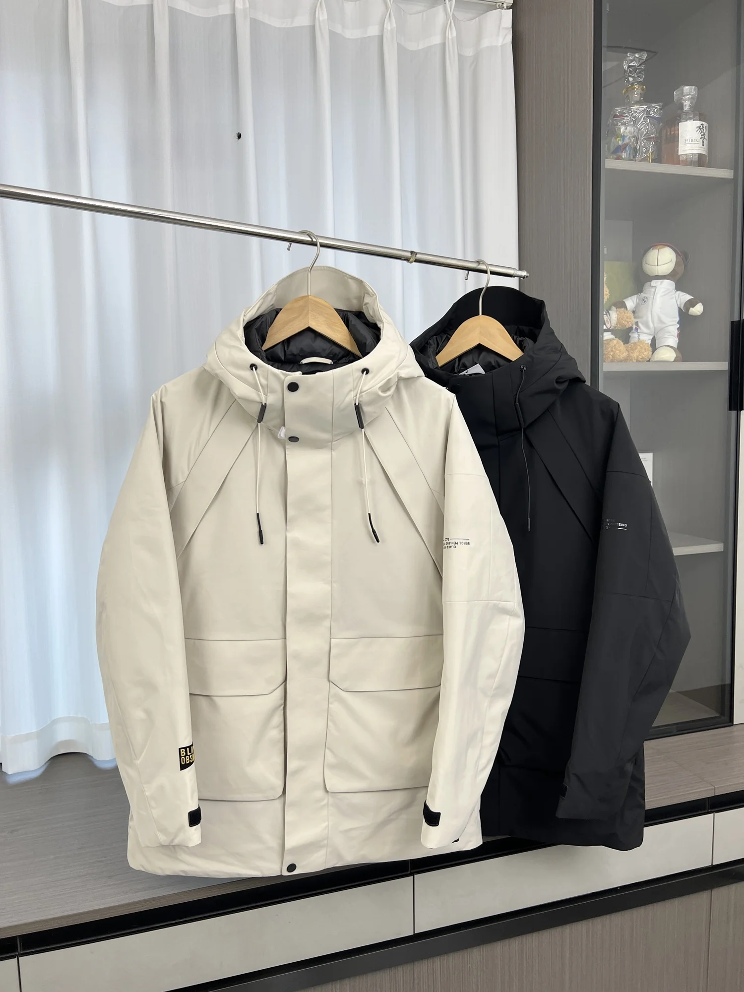 High-End Outdoor Men's down Jaet with Inner Sl Heat-sed Hooded Mid-length Faionable Urban Sle Du down...
High-End Outdoor Men's down Jaet with Inner Sl Heat-sed Hooded Mid-length Faionable Urban Sle Du down...