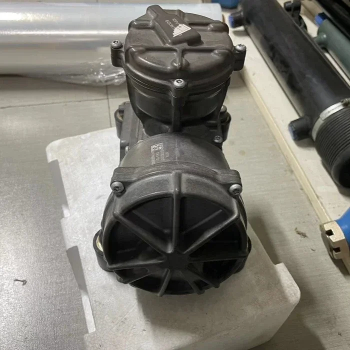 Оригинальные запчасти для самосвалов Sinotruk Sitrak C7H Howo Man: Клапан управления топливом VG1238110131 CFV
Оригинальные запчасти для самосвалов Sinotruk Sitrak C7H Howo Man: Клапан управления топливом VG1238110131 CFV