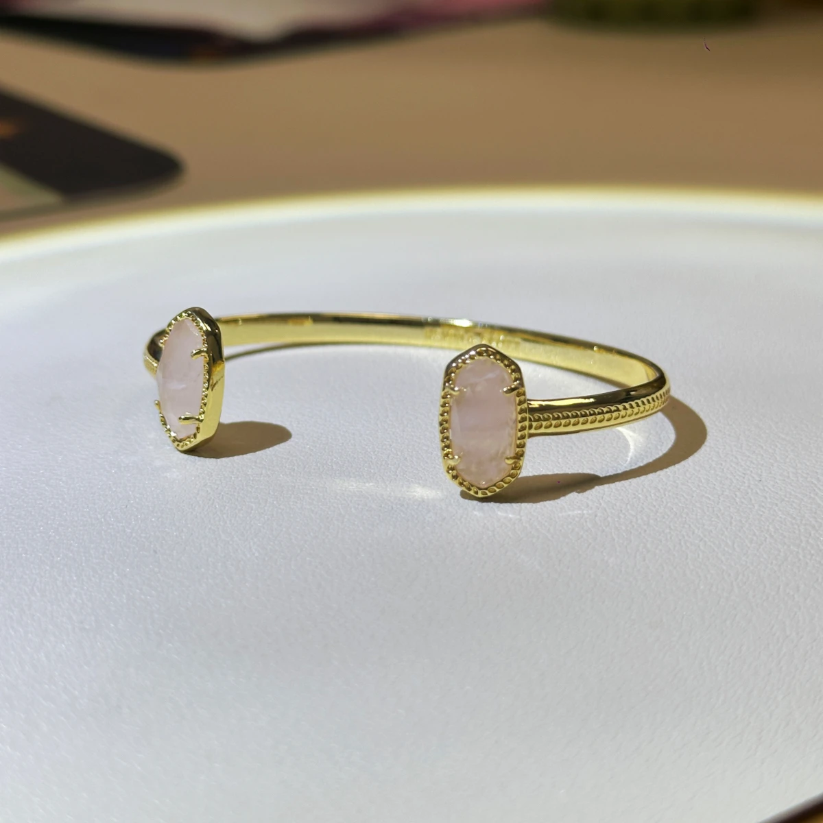 YEEVAA Rose Quartz Cuff Bangle Bracelet for Women, Healing Jewelry, Birthday Gift for Her
YEEVAA Rose Quartz Cuff Bangle Bracelet for Women, Healing Jewelry, Birthday Gift for Her