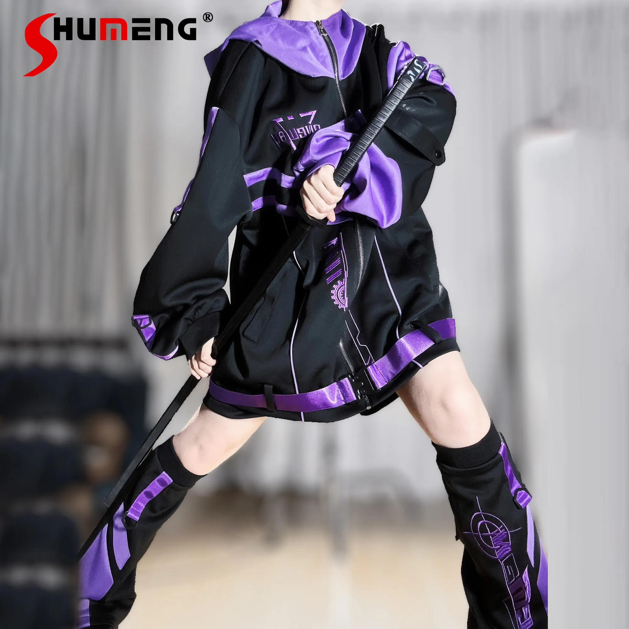 Original Japanese Style Y2k Black Purple Shorts Set Sportswear Sweet Cool Girlie Kawaii Oversize Jacket Shorts Leg Warmer Outfit
Original Japanese Style Y2k Black Purple Shorts Set Sportswear Sweet Cool Girlie Kawaii Oversize Jacket Shorts Leg Warmer Outfit
