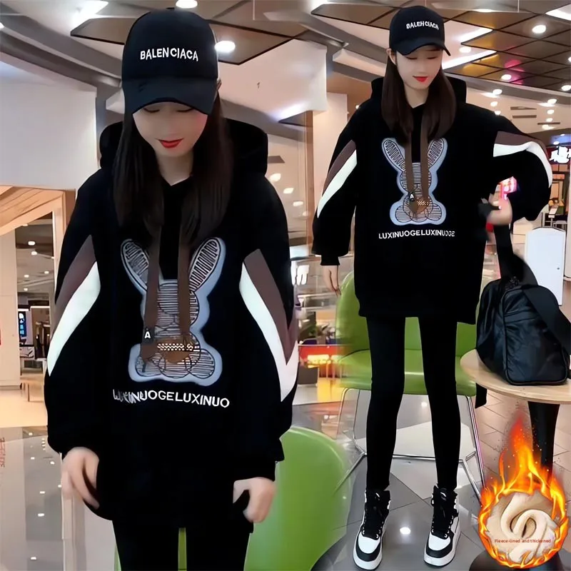 Thickened Fleece Long Sleeve Hoodie Women's Casual Loose Fit Sweatshirt Outerwear Winter Fashion Comfortable Breathable Top
Thickened Fleece Long Sleeve Hoodie Women's Casual Loose Fit Sweatshirt Outerwear Winter Fashion Comfortable Breathable Top