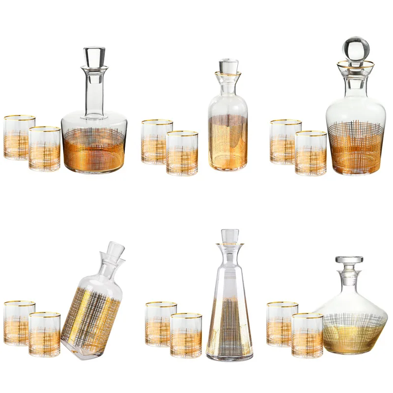 Nordic style light luxury gold grid line crystal glass wine set model room wine set ornament
Nordic style light luxury gold grid line crystal glass wine set model room wine set ornament