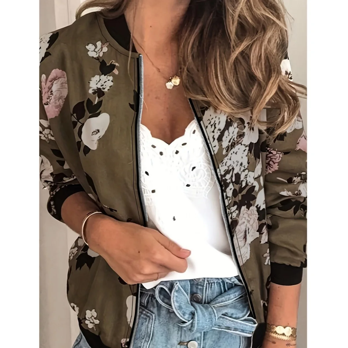 European and American Spring Fashionable Casual Printed Round Neck Zippered Long Sleeved Jacket Jacket Jacket
European and American Spring Fashionable Casual Printed Round Neck Zippered Long Sleeved Jacket Jacket Jacket
