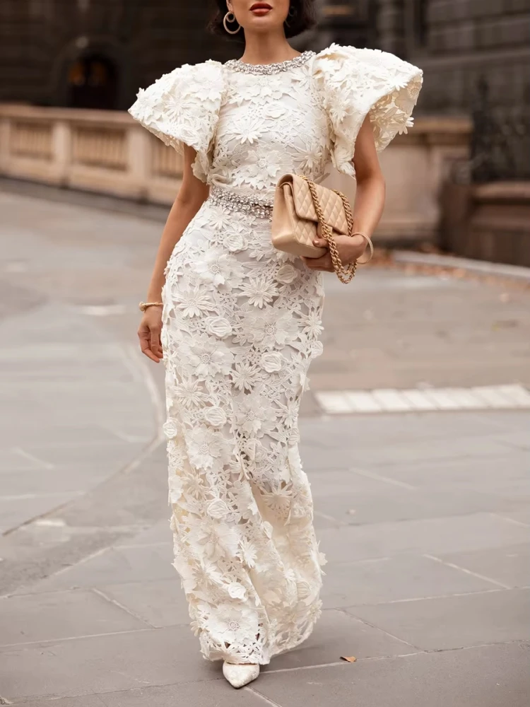 Women Lace Skirt Two Piece Set Sexy O Neck Diamonds Short Top + Crystal Beaded Long Skirt Suits Evening Cocktail Set
Women Lace Skirt Two Piece Set Sexy O Neck Diamonds Short Top + Crystal Beaded Long Skirt Suits Evening Cocktail Set