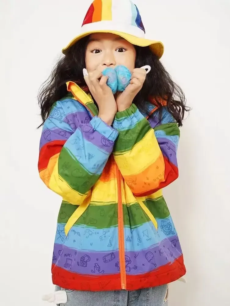 High Quality Kids Rainbow Tri-proof Windbreaker Boys Girls Sporty Jacket Colorful Spring Waterproof Blouse Parent-child Outfit
High Quality Kids Rainbow Tri-proof Windbreaker Boys Girls Sporty Jacket Colorful Spring Waterproof Blouse Parent-child Outfit