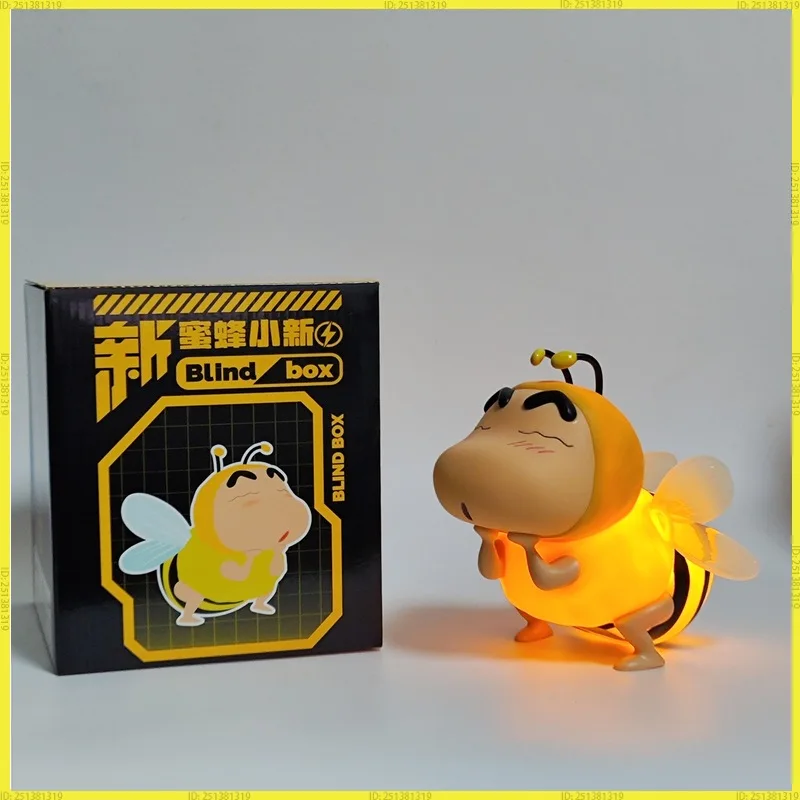 Crayon Shin-Chan Cos Bee Shine Action Figure Toys Anime Shin Chan Figuras Kawaii Doll Collection Model Gk Statue Decoration Gift
Crayon Shin-Chan Cos Bee Shine Action Figure Toys Anime Shin Chan Figuras Kawaii Doll Collection Model Gk Statue Decoration Gift