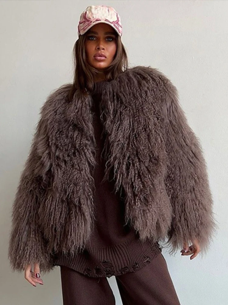 Шоколадное короткое пальто из искусственного меха с круглым вырезом, свободные женские меховые куртки, пушистое толстое теплое уличное плюшевое пальто из искусственной шерсти, стильная верхняя одежда
Шоколадное короткое пальто из искусственного меха с круглым вырезом, свободные женские меховые куртки, пушистое толстое теплое уличное плюшевое пальто из искусственной шерсти, стильная верхняя одежда