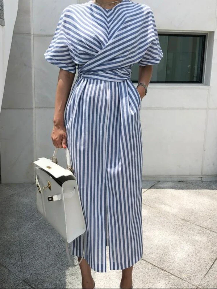 Dress Women Summer Dress Woman 2023 Trendy Loose Striped Commuting Style Lapel Short Sleeved Medium Length Top Woman Clothing
Dress Women Summer Dress Woman 2023 Trendy Loose Striped Commuting Style Lapel Short Sleeved Medium Length Top Woman Clothing