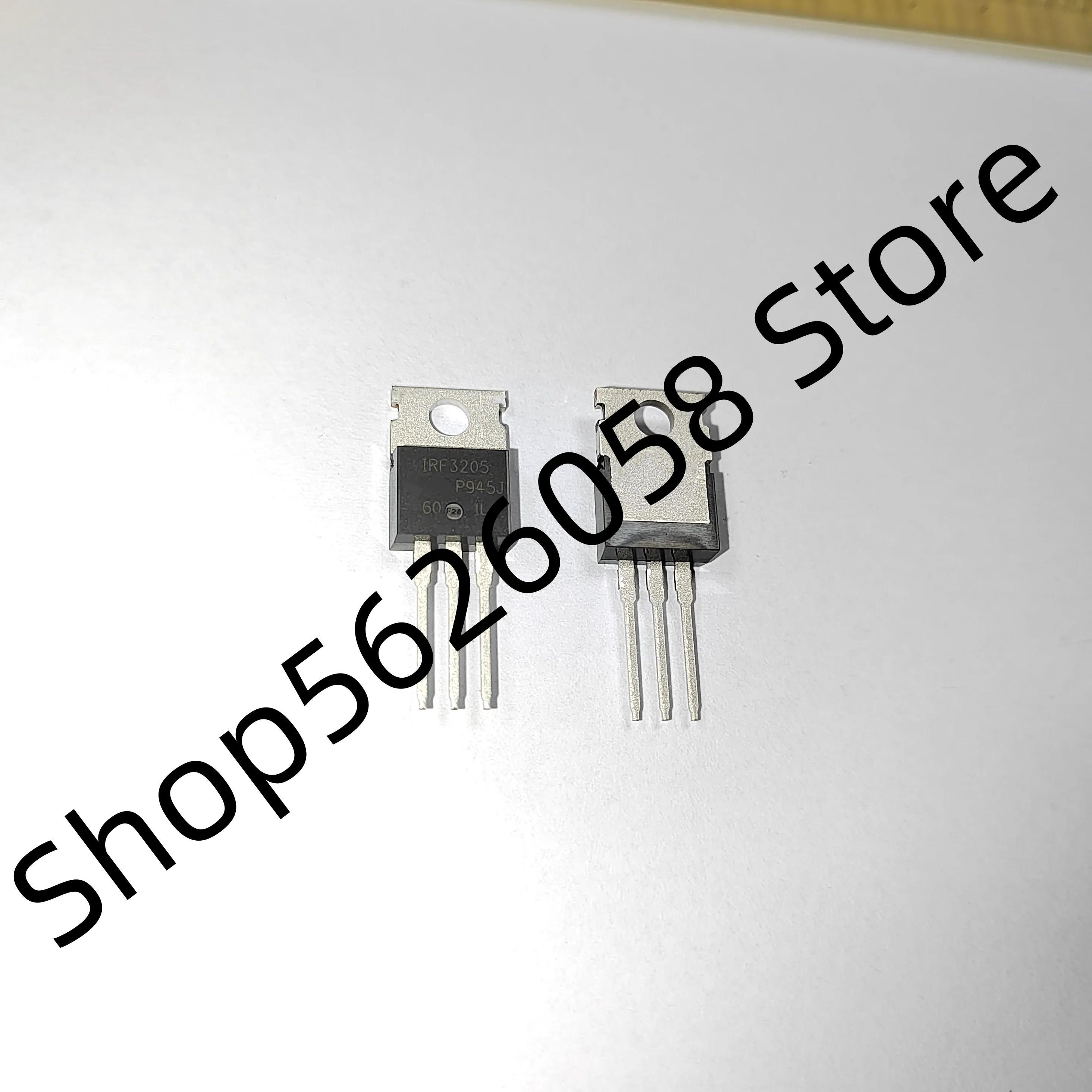 10pcs/lot IRF3205PBF IRF3205 TO220 Original field-effect transistors, in stock with free shipping
10pcs/lot IRF3205PBF IRF3205 TO220 Original field-effect transistors, in stock with free shipping