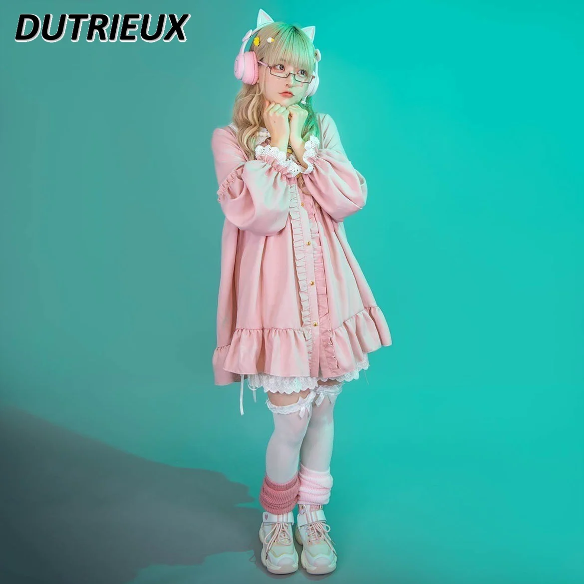 Spring and Autumn New Pink Mid-Length Doll Collar Lace Jacket Sweet Cute Girls Doll Japanese Style Single-Breasted Baggy Coat
Spring and Autumn New Pink Mid-Length Doll Collar Lace Jacket Sweet Cute Girls Doll Japanese Style Single-Breasted Baggy Coat