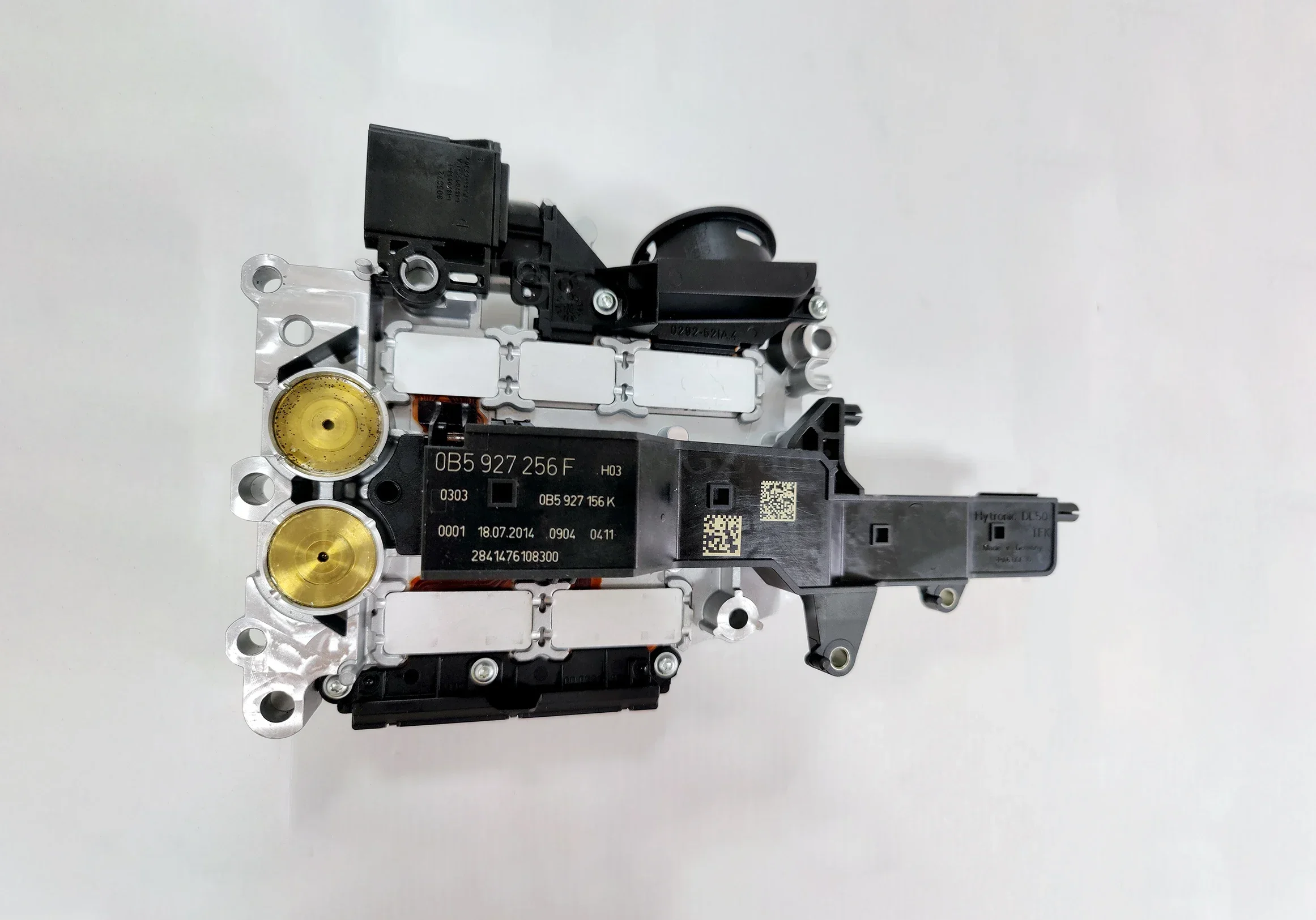 Блок управления автоматической коробкой передач 7-ступенчатой (TCU/TCM) 0B5 DL501 0B5927256B 0B5927156F
Блок управления автоматической коробкой передач 7-ступенчатой (TCU/TCM) 0B5 DL501 0B5927256B 0B5927156F