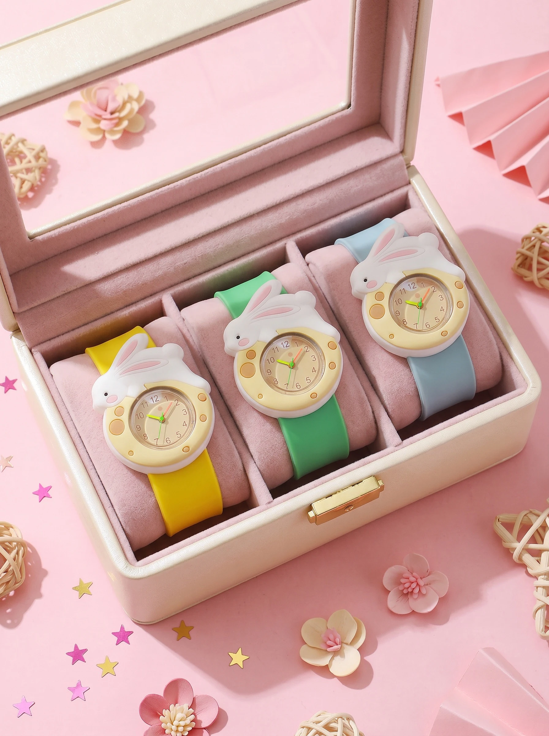 3Pcs Kids Cartoon Rabbit Silicone Watch Set, No Box for Back To School, Vacation & Holiday Children Cute Wristwatches
3Pcs Kids Cartoon Rabbit Silicone Watch Set, No Box for Back To School, Vacation & Holiday Children Cute Wristwatches