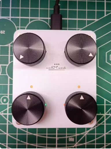 MIDI Mixing console Studio One/FLStudio/Live/Logic orchestration mixing effect controller
MIDI Mixing console Studio One/FLStudio/Live/Logic orchestration mixing effect controller
