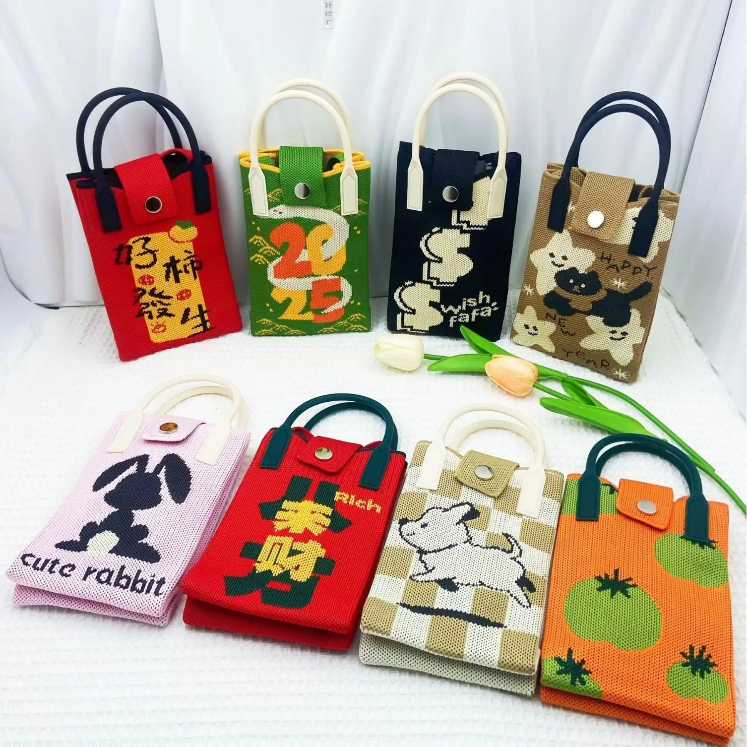 2025 New Knitted Phone Bag Korean Sle Crossbody Key Holder Cute Anime Design Versatile Canion Gift Bag for Men And Women
2025 New Knitted Phone Bag Korean Sle Crossbody Key Holder Cute Anime Design Versatile Canion Gift Bag for Men And Women