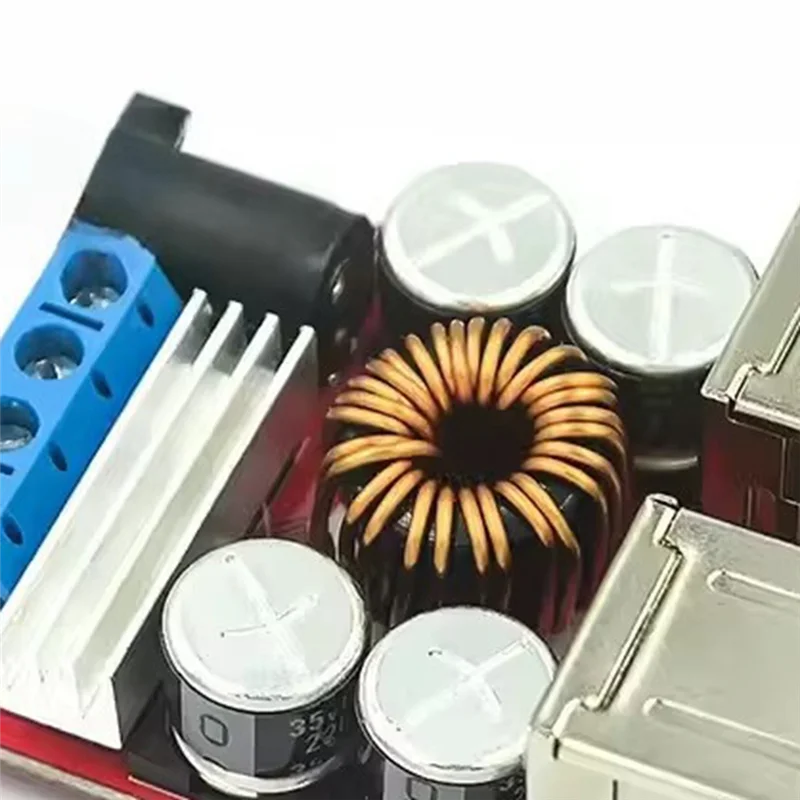 Exquisite-DC Vehicle Charging Module 8V-35V 5V 8A Power Supply Depressurization Module USB Output Mobile Charger 4 Port
Exquisite-DC Vehicle Charging Module 8V-35V 5V 8A Power Supply Depressurization Module USB Output Mobile Charger 4 Port