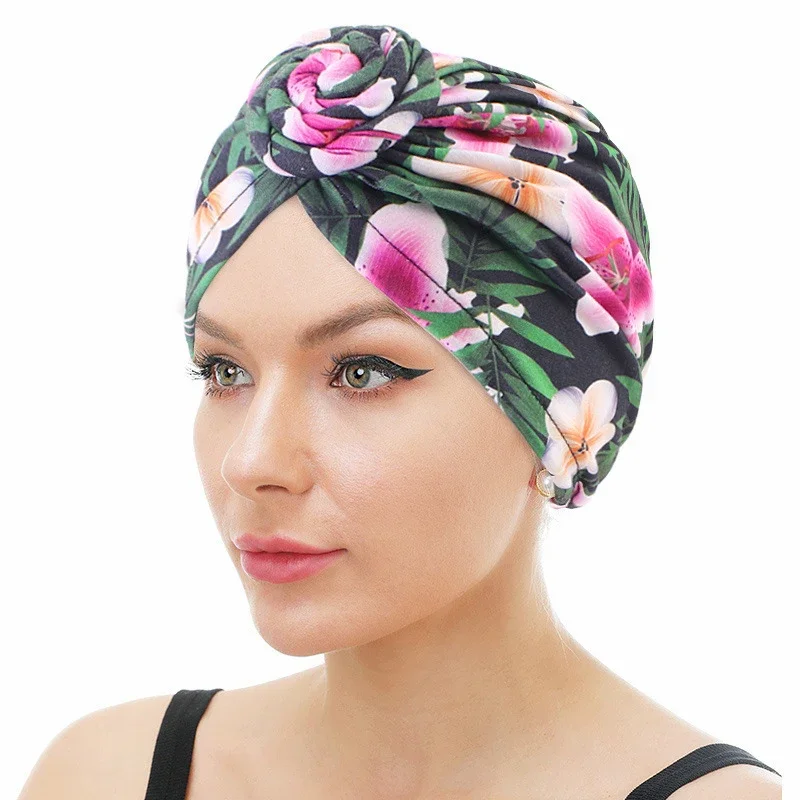 Indian Arab Wrap Women Head Scarf Turban Caps Trendy Printed Hijab Bonnet Bohemian Ethnic Inner Hijabs for Cap Muslim Headdress
Indian Arab Wrap Women Head Scarf Turban Caps Trendy Printed Hijab Bonnet Bohemian Ethnic Inner Hijabs for Cap Muslim Headdress