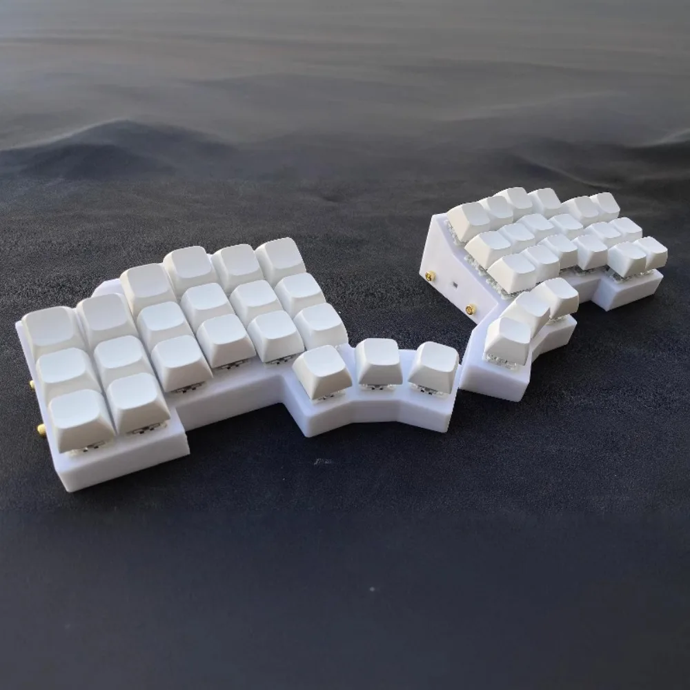 Комплект механической клавиатуры WK Corne 3D, 2,4G, одномодовый, с возможностью горячей замены, персонализированная эргономичная офисная игровая клавиатура
Комплект механической клавиатуры WK Corne 3D, 2,4G, одномодовый, с возможностью горячей замены, персонализированная эргономичная офисная игровая клавиатура