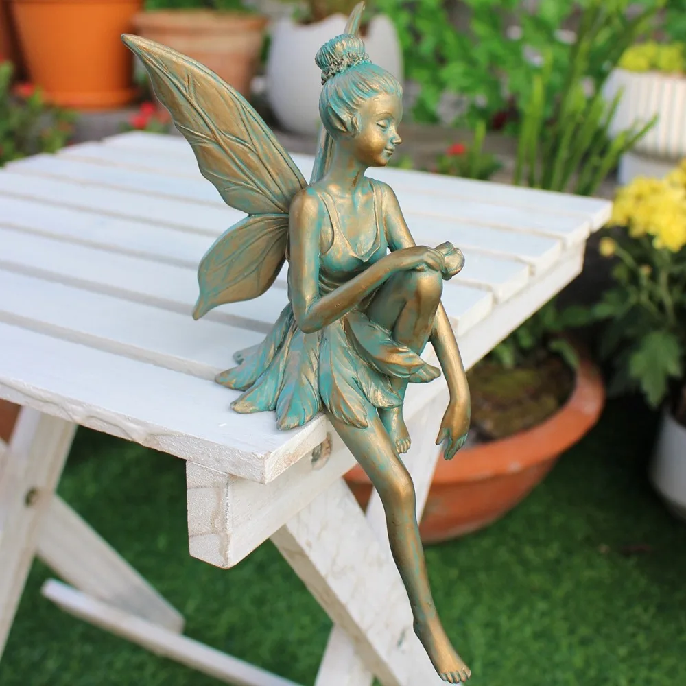Exquisite Retro Sitting Flower Fairy Figurine Resin Crafts Funny Angel Wings Statue Handmade Fairy Sculpture for Friends Gift
Exquisite Retro Sitting Flower Fairy Figurine Resin Crafts Funny Angel Wings Statue Handmade Fairy Sculpture for Friends Gift