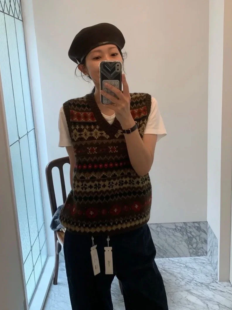 Зима 2025 года, новый шерстяной жилет Sle East Gate Urbnic Fair Isle с вышивкой 50, свитер Bal V-ne, обычный Svel Thiened
Зима 2025 года, новый шерстяной жилет Sle East Gate Urbnic Fair Isle с вышивкой 50, свитер Bal V-ne, обычный Svel Thiened