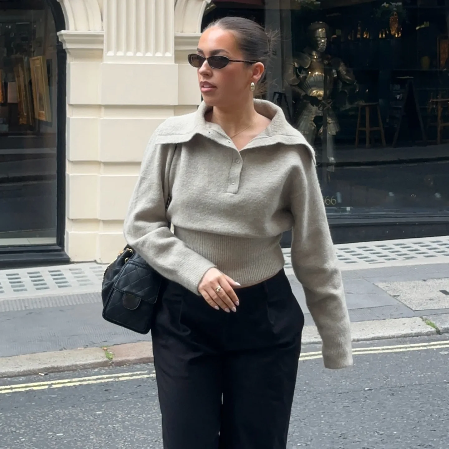 Gray Cropped Knit Pullover Lapel Collar Half Button Placket Drop Shoulder Ribbed Hem Waist Cinched Sweater Casual Top 260701
Gray Cropped Knit Pullover Lapel Collar Half Button Placket Drop Shoulder Ribbed Hem Waist Cinched Sweater Casual Top 260701