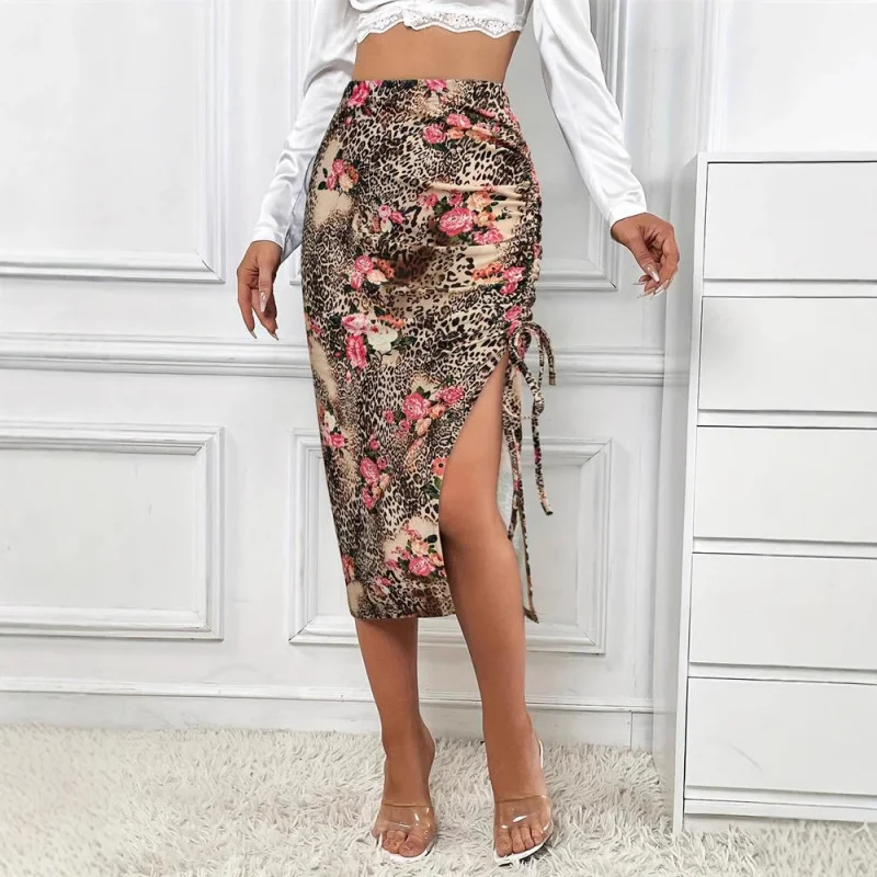 Fashionable Printed Pleated Side Slit Mid Waist A-Line Hip Bag Skirt For Women'S Leopard Print Midi Skirt
Fashionable Printed Pleated Side Slit Mid Waist A-Line Hip Bag Skirt For Women'S Leopard Print Midi Skirt