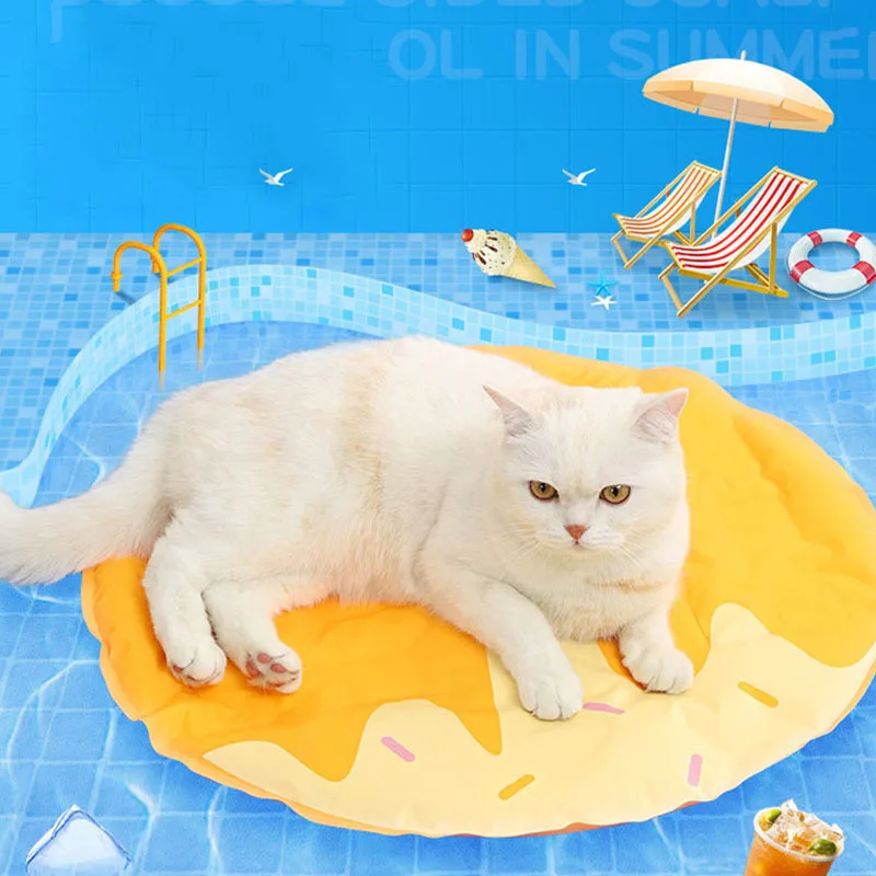 Pet Summer Cool Ice Pad Grip Resistant Waffle Shape Special Simple Personality Cute Cool Cooling Pad Gel Pad Cat PVC Ice Pad
Pet Summer Cool Ice Pad Grip Resistant Waffle Shape Special Simple Personality Cute Cool Cooling Pad Gel Pad Cat PVC Ice Pad