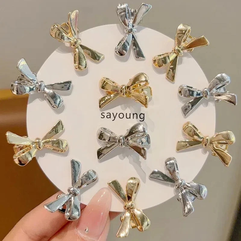 20pcs Korean Metal Bow Hair Clip Sweet Cool Female Hairpin New Style Back Head Low Ponytail Side Duckbilled Clip Hair Accessorie
20pcs Korean Metal Bow Hair Clip Sweet Cool Female Hairpin New Style Back Head Low Ponytail Side Duckbilled Clip Hair Accessorie