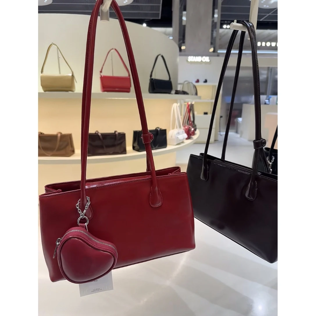 Wine Red Heart aped Women's oulder Bag Tote Oil Waxed Leather Commuter Simple Sli Underarm Bag Fem Handbag
Wine Red Heart aped Women's oulder Bag Tote Oil Waxed Leather Commuter Simple Sli Underarm Bag Fem Handbag