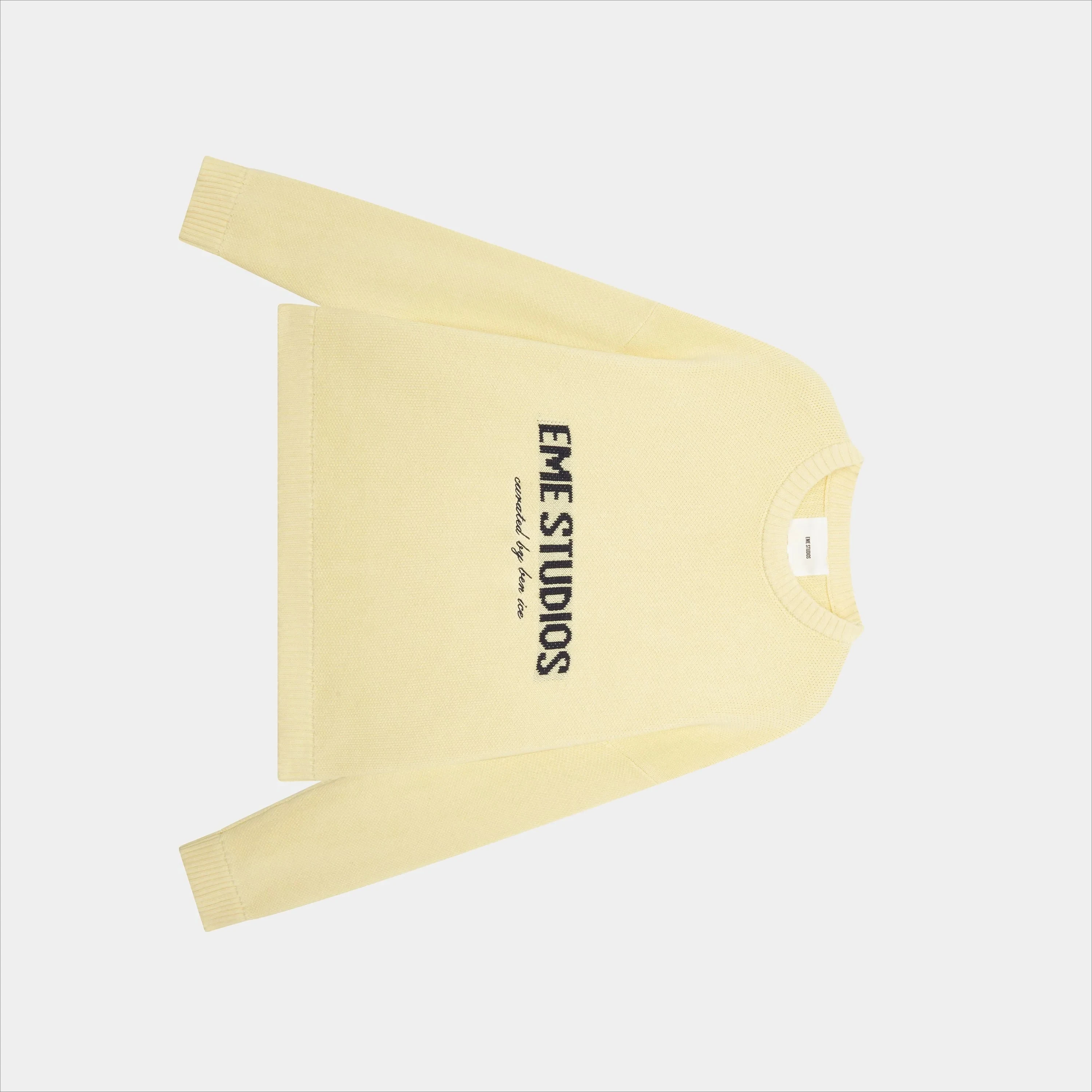 Свободный свитер с длинным рукавом и круглым вырезом, женский уличный модный жаккардовый свитер большого размера с надписью, повседневный вязаный пуловер, топы
Свободный свитер с длинным рукавом и круглым вырезом, женский уличный модный жаккардовый свитер большого размера с надписью, повседневный вязаный пуловер, топы