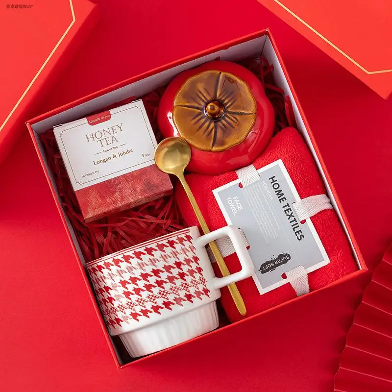 Wedding Gift Set Bride Maids Chinese Style Wedding Cups in Gift Box Opening Ceremony Event Present Plastic Material
Wedding Gift Set Bride Maids Chinese Style Wedding Cups in Gift Box Opening Ceremony Event Present Plastic Material