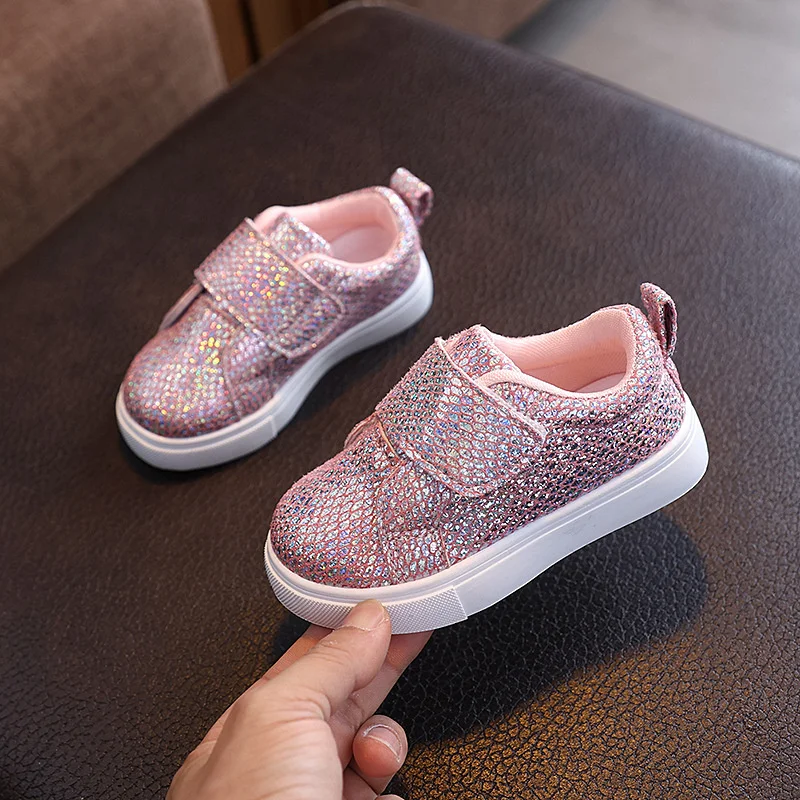 2025 Lightweight Soft Sole Kids Running Sneakers Autumn New Children's Sports Shoes Fashion Girls' Princess Shoes
2025 Lightweight Soft Sole Kids Running Sneakers Autumn New Children's Sports Shoes Fashion Girls' Princess Shoes