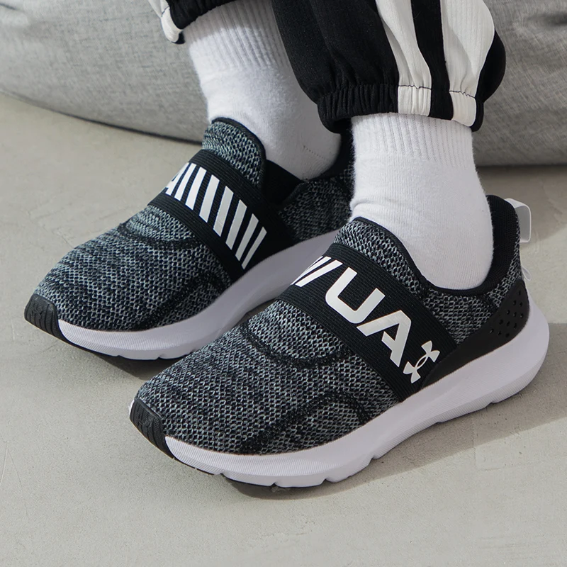 Under Armour women's shoes 2025 summer new breathable sports shoes Outdoor fitness training shoes Running shoes 3026507-001
Under Armour women's shoes 2025 summer new breathable sports shoes Outdoor fitness training shoes Running shoes 3026507-001