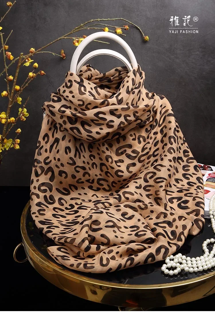 Leopard Printed Silk Scarf Women Real Soft Long Scarf Spring Hangzhou Elegant 100% Silk Scarf Shawl Autumn Winter Summer
Leopard Printed Silk Scarf Women Real Soft Long Scarf Spring Hangzhou Elegant 100% Silk Scarf Shawl Autumn Winter Summer
