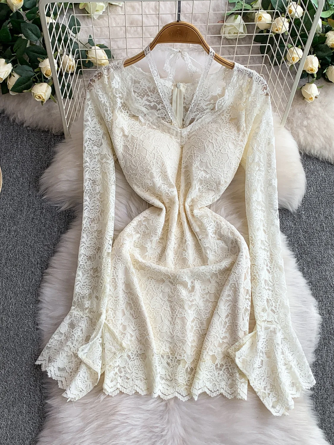 Сексуальное кружевное платье с v-образным вырезом и накладкой на грудь Bodycon Ele Autumn Bell Sve женское платье с высокой талией и защитой от катышков
Сексуальное кружевное платье с v-образным вырезом и накладкой на грудь Bodycon Ele Autumn Bell Sve женское платье с высокой талией и защитой от катышков