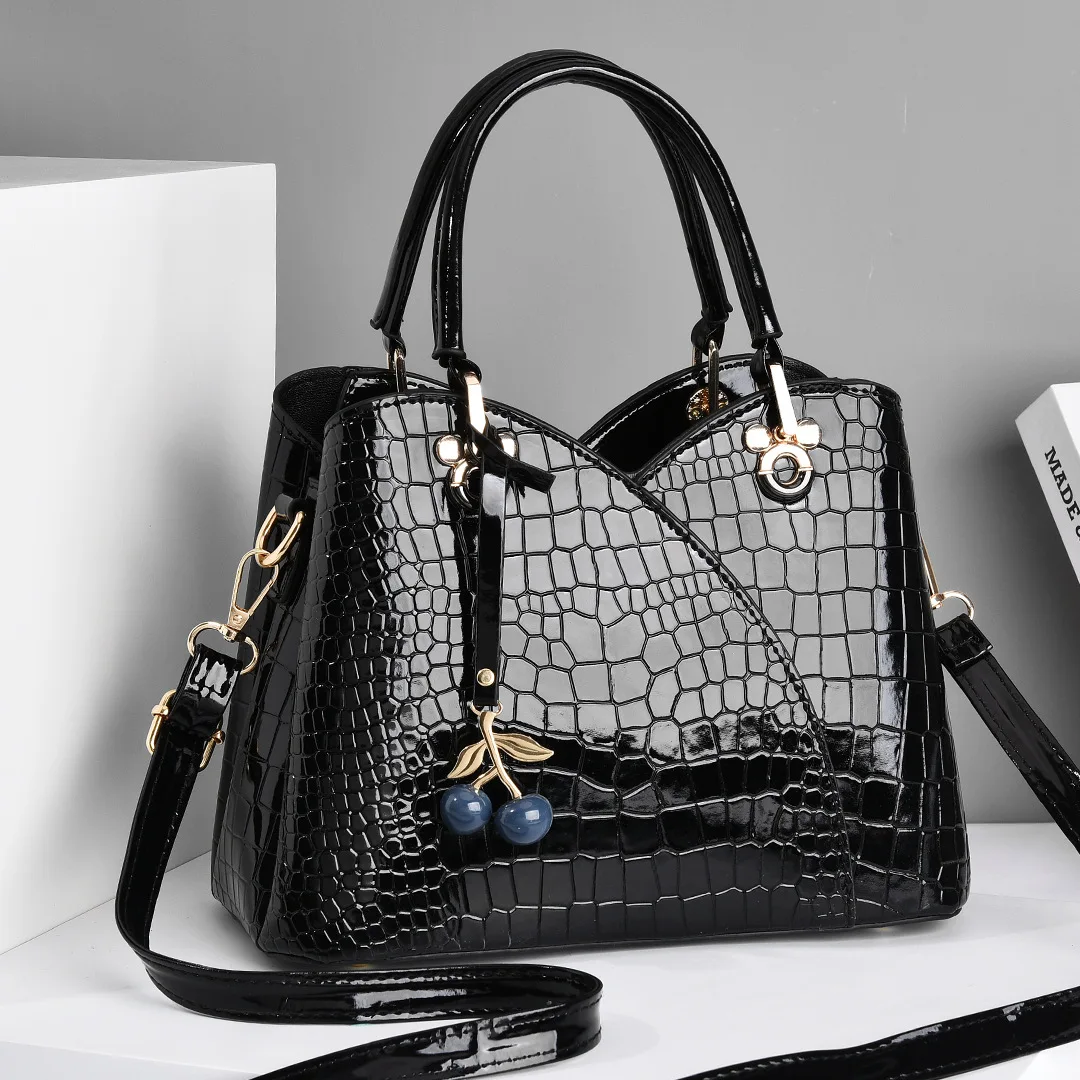 Fashion Portable Crossbody Female Tassels Handbags Multicolor Crocodile Pattern Shoulder Bag Large Capaticy Bright skin Tote Bag
Fashion Portable Crossbody Female Tassels Handbags Multicolor Crocodile Pattern Shoulder Bag Large Capaticy Bright skin Tote Bag