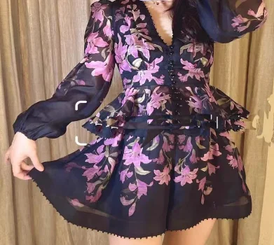 Linen High Quality 2025 Black Violet Lily Flowers Print Beading Hem Shorts Top
Linen High Quality 2025 Black Violet Lily Flowers Print Beading Hem Shorts Top