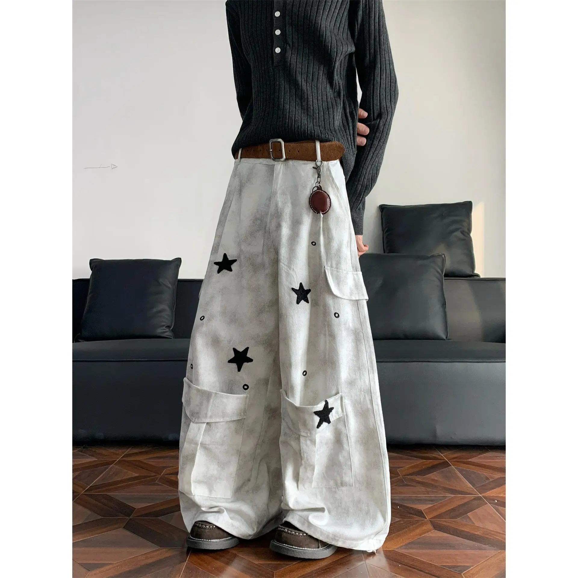 American Style Star Washed Men's Loose Wide Leg Hiphop Workwear Jeans High Street Casual Straight Tube Jeans Autumn Fashion
American Style Star Washed Men's Loose Wide Leg Hiphop Workwear Jeans High Street Casual Straight Tube Jeans Autumn Fashion