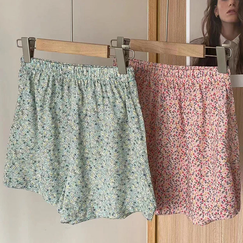Korean Style Fashion Casual Floral High Waist Home Shorts For Women Comfortable At Home
Korean Style Fashion Casual Floral High Waist Home Shorts For Women Comfortable At Home